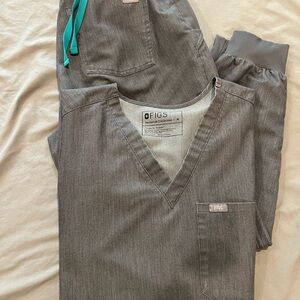 FIGS Heather Gray Women’s Scrubs